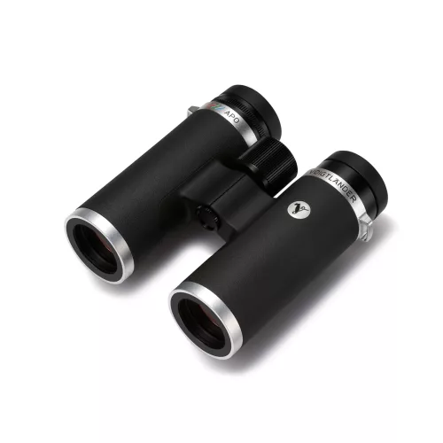 Voigtlander Vienna 8x32 APO binoculars