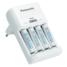   Panasonic Eneloop 4xAAA 750mAh battery +  charger with charger