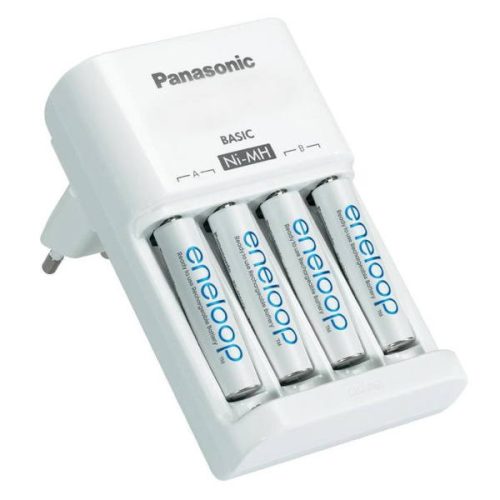 Panasonic Eneloop 4xAAA 750mAh battery +  charger with charger