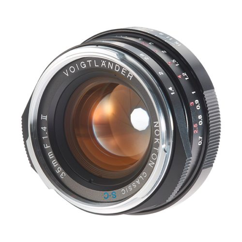 Voigtländer Nokton 35mm F1.4 Multi Coated VM II black lens