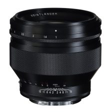 Voigtländer Nokton 35mm F1.2 Fuji X fekete objektív