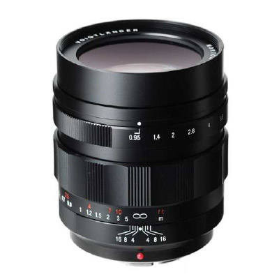 Voigtländer-Nokton-42.5mm-F0,95-mikro-4/3-objektiv