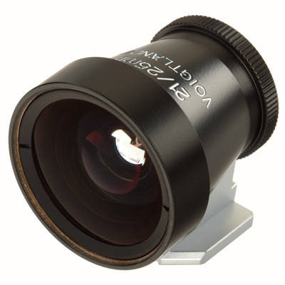 Voigtländer-kereso-21/25mm-fem-fekete